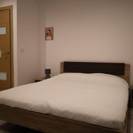 Spacious Deluxe Seaside Escape San Pawl il-Baħar Zewnętrze zdjęcie
