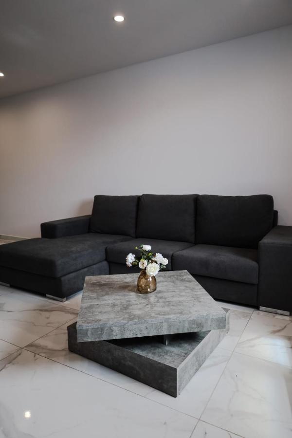Spacious Deluxe Seaside Escape San Pawl il-Baħar Zewnętrze zdjęcie