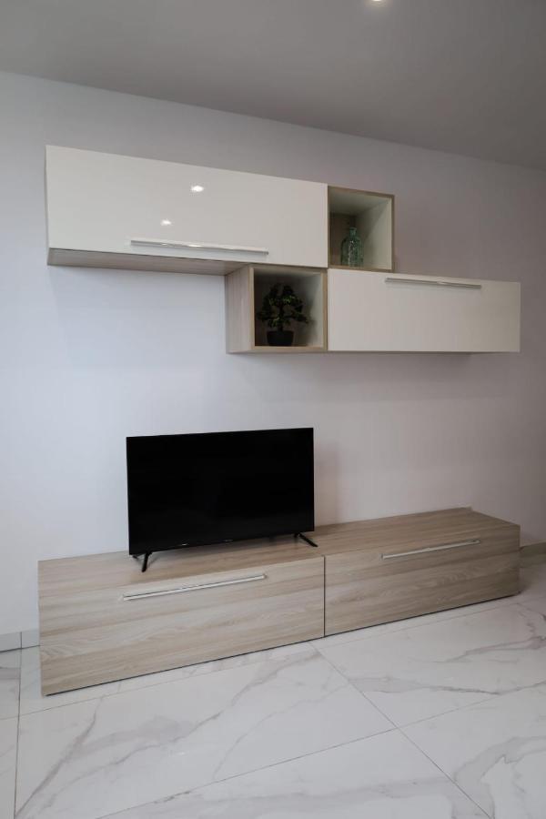 Spacious Deluxe Seaside Escape San Pawl il-Baħar Zewnętrze zdjęcie
