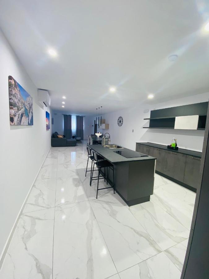 Spacious Deluxe Seaside Escape San Pawl il-Baħar Zewnętrze zdjęcie